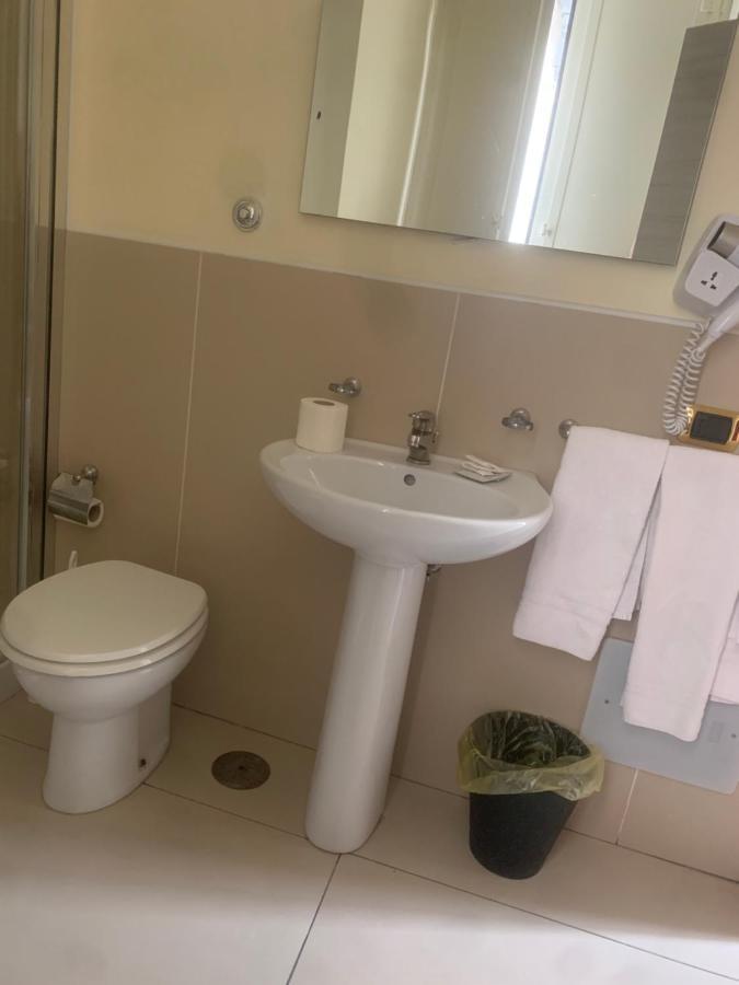 נאפולי Hotel Poerio מראה חיצוני תמונה
